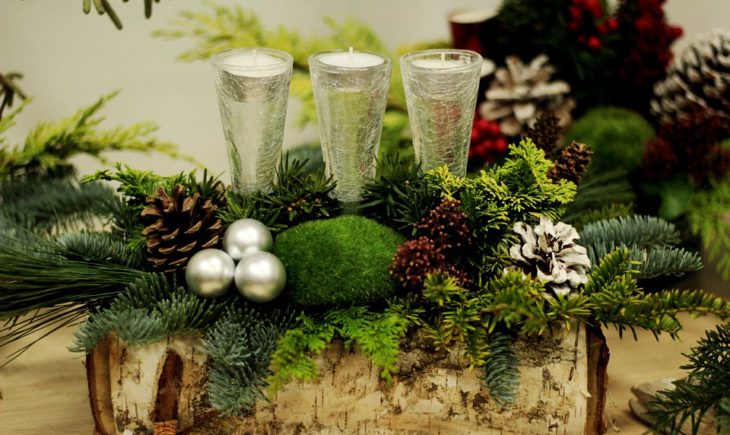 Top 10 Flower Arrangements for Christmas