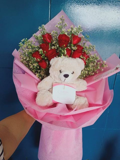A Dozen Roses with Mini Bear in a Bouquet