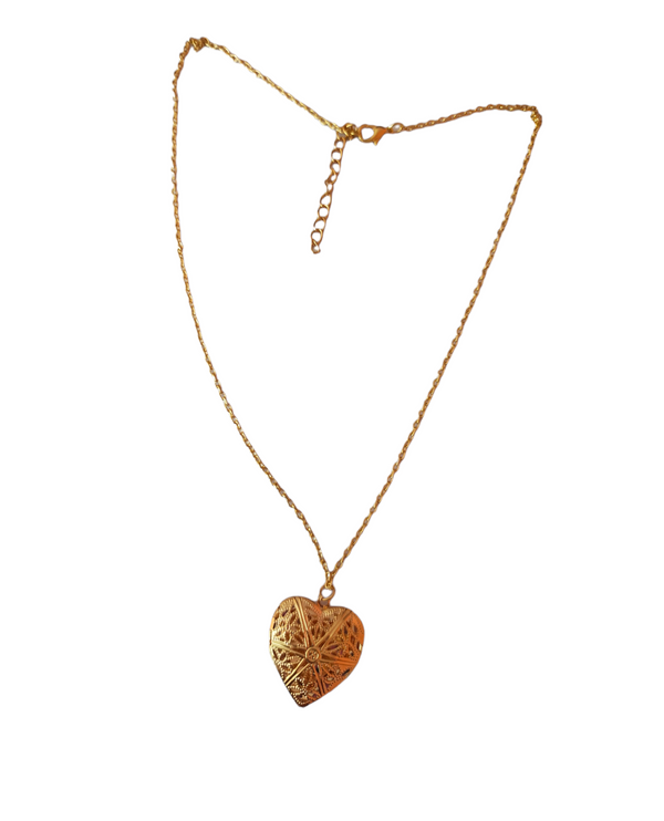 Heart Locket Pendant  Necklace Gold