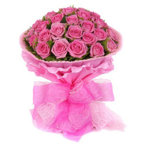 2 dozen Pink Holland Rose in a Bouquet
