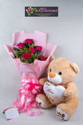 6pcs  roses in a bouquet  with Teddy 16 inches
