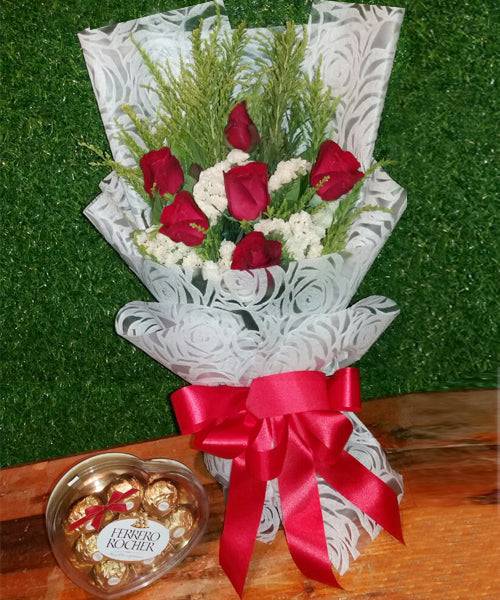 6pcs red roses in a bouquet  with  8pcs Ferrero