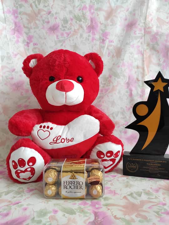 Philblossoms 16 inches Bear with 16pcs Ferrero Chocolates